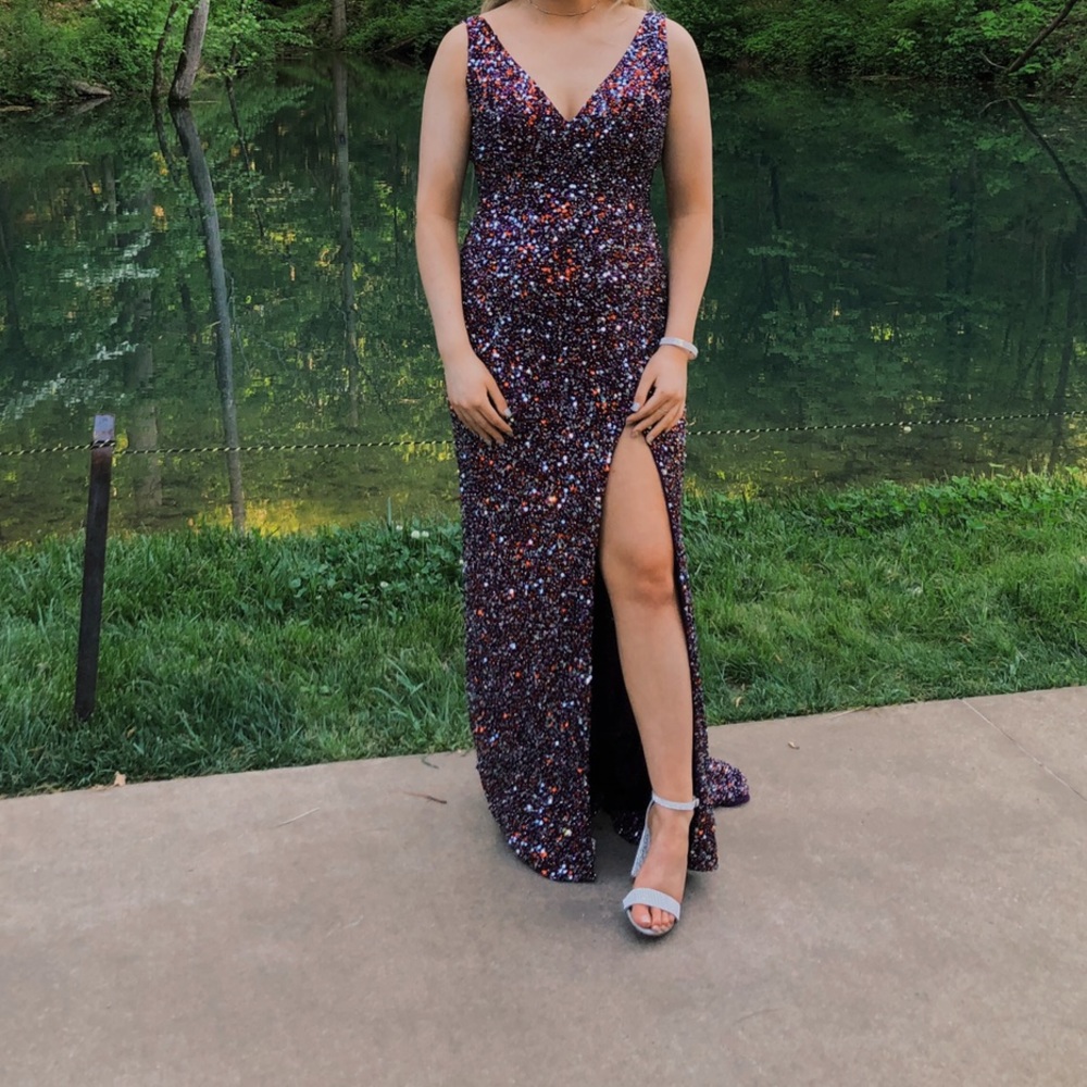 Selling my prom dress!! - Picture 3 of 6